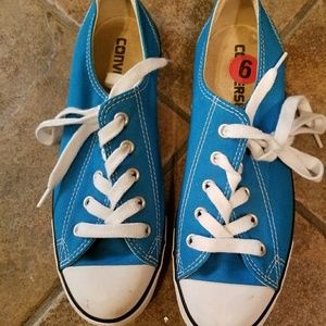 Converse low tops